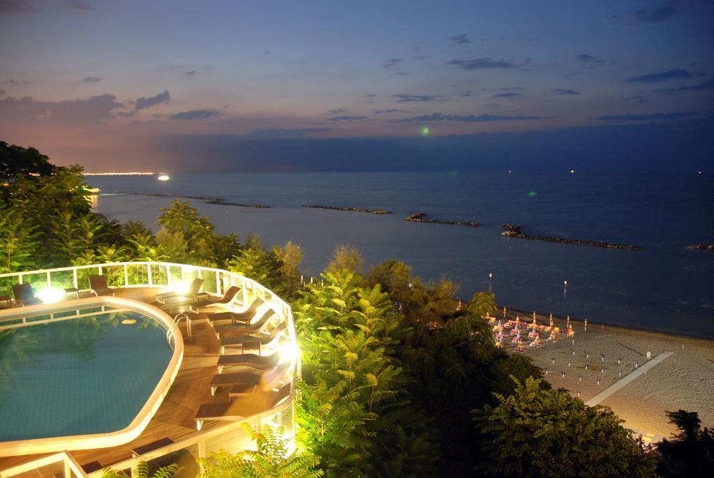 Hotel Sans Souci Gabicce Mare Zewnętrze zdjęcie